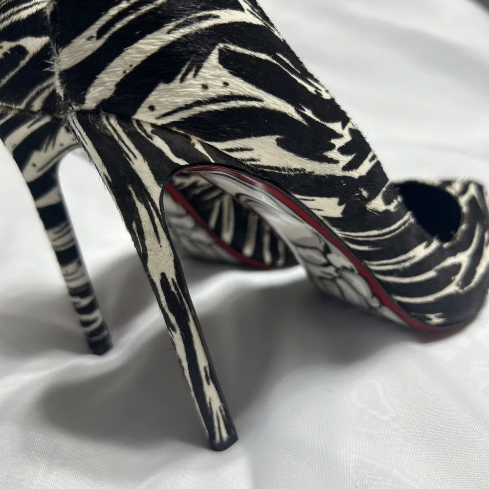 Taylor Says Bones Black White Zebra Pony Hair Leather Pump Size 7‎